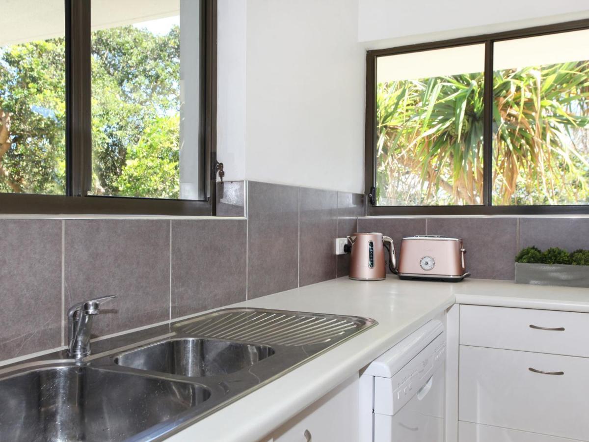 Windmill 4 Two Bedroom Beachside Apartment On Parkyn Parade Mooloolaba Εξωτερικό φωτογραφία